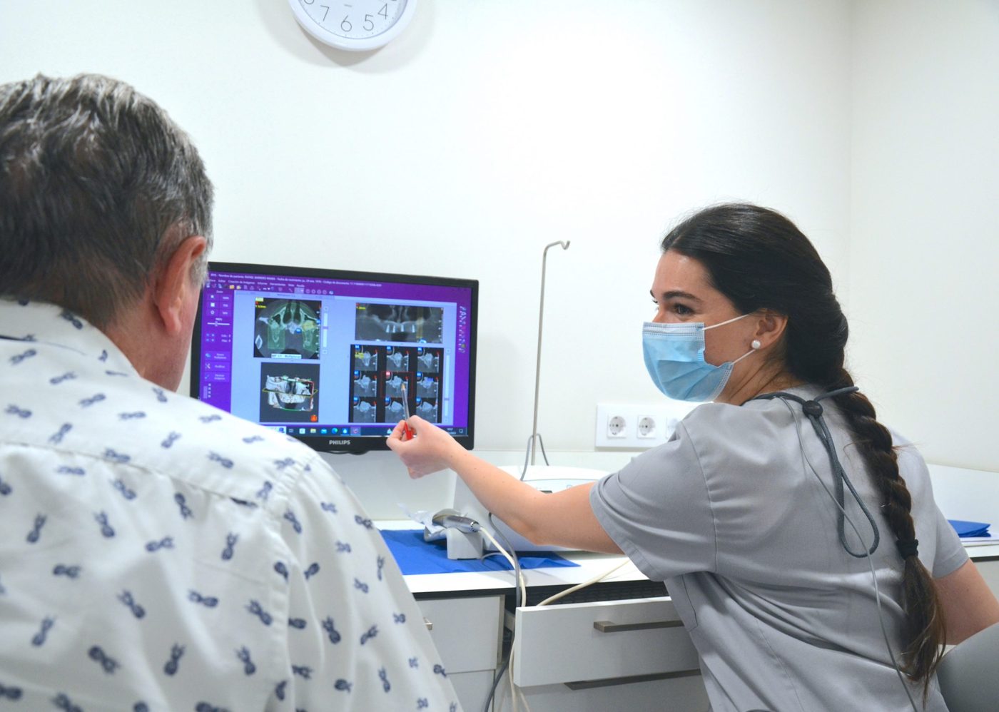 Implantes dentales Pamplona ※ Los mejores precios ※ Clínica Belestar